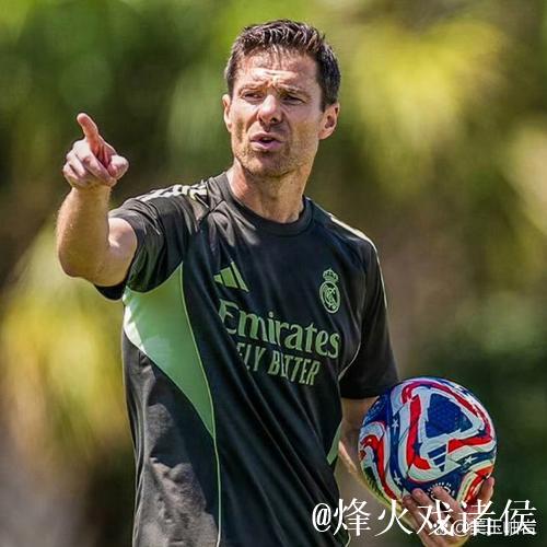 阿隆索曾为瓜帅效力79次,两人再续师徒情共执教球队 阿隆索曾为瓜帅效力79次,两人再续师徒情共执教球队